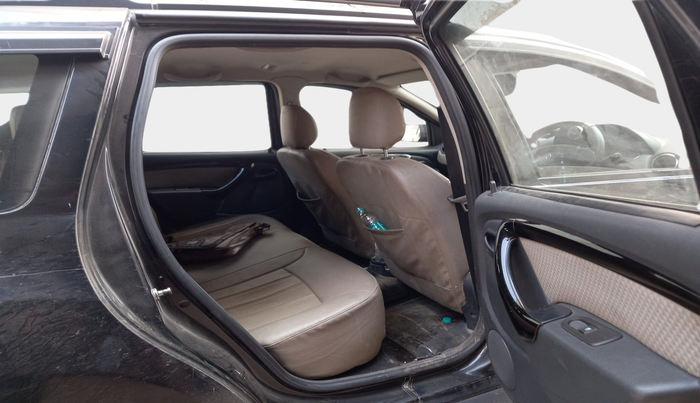 2015 Renault Duster 85 PS RXL DIESEL, Diesel, Manual, 35,995 km, interior