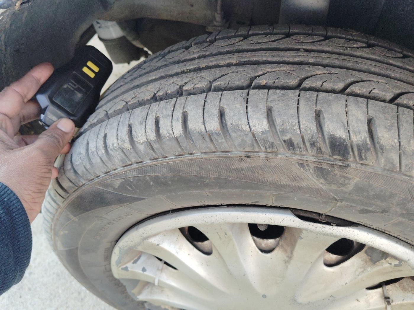 2016 Tata Indigo ECS LX TDI, Diesel, Manual, 1,65,058 km, tyre