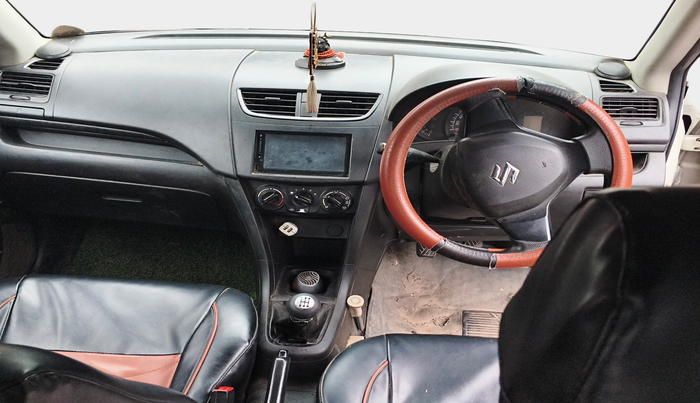 2013 Maruti Swift LXI, Petrol, Manual, 89,615 km, interior