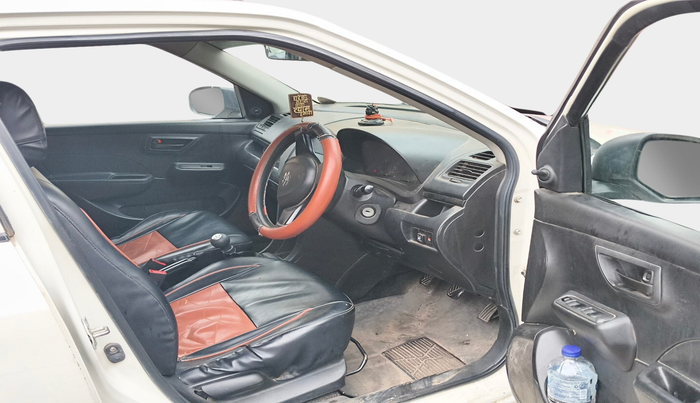 2013 Maruti Swift LXI, Petrol, Manual, 89,615 km, interior