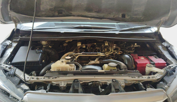 2017 Toyota Innova Crysta 2.4 VX 8 STR, Diesel, Manual, 2,08,470 km, exterior