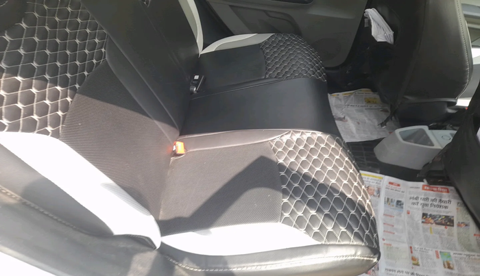 2023 Tata Tiago XT PETROL, Petrol, Manual, 18,529 km, interior