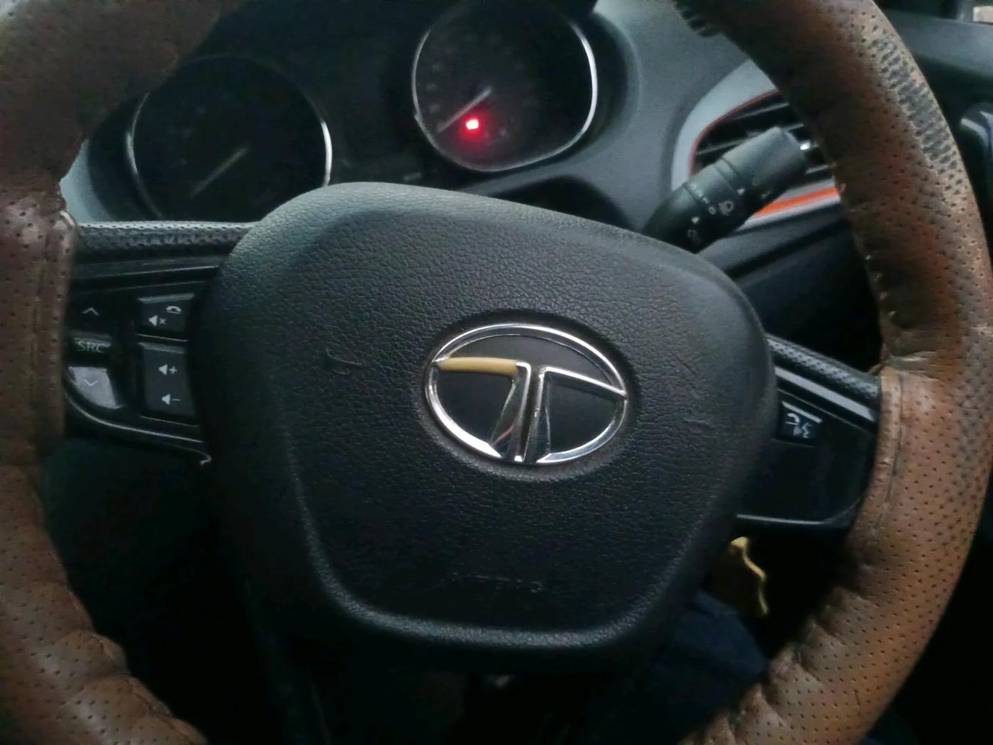 2018 Tata TIAGO NRG DIESEL, Diesel, Manual, 1,68,311 km, interior