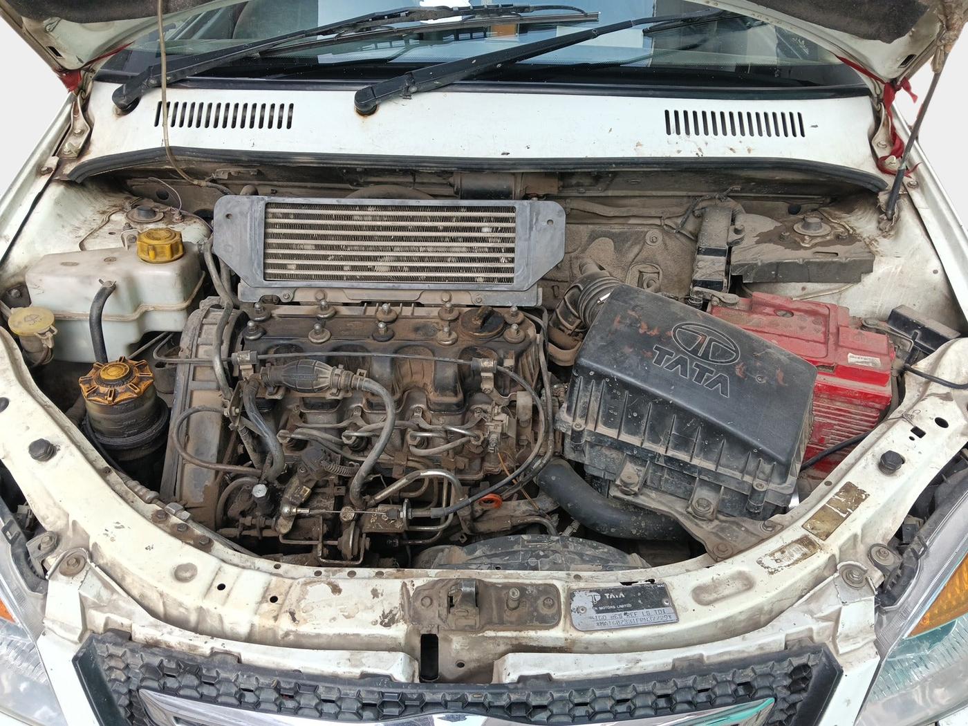 2015 Tata Indigo ECS LS TDI, Diesel, Manual, 2,23,424 km, exterior