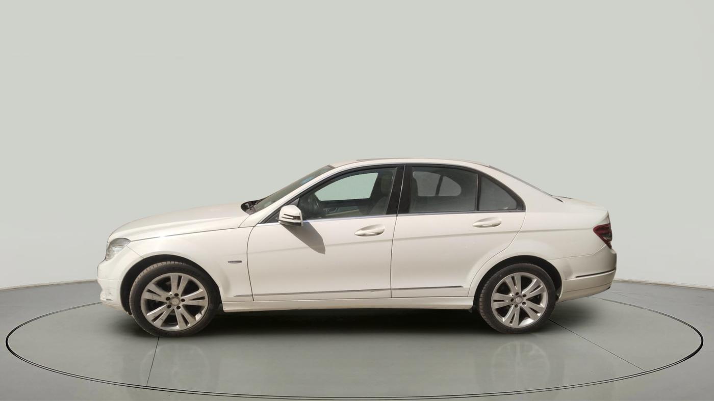 2010 Mercedes Benz C Class C 200 CGI ELEGANCE, Petrol, Automatic, 1,03,843 km, exterior