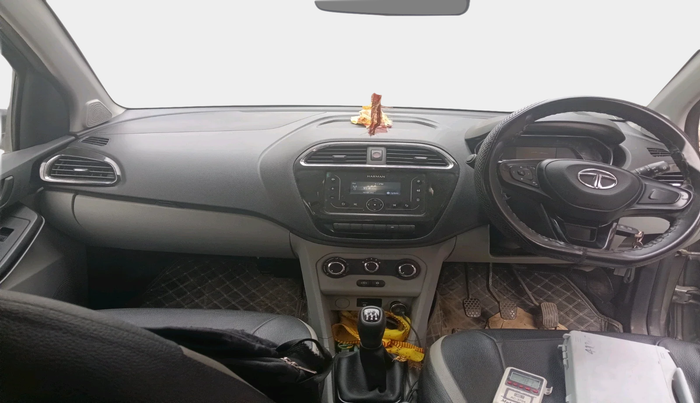 2022 Tata Tiago XT CNG, Petrol, Manual, 19,891 km, interior