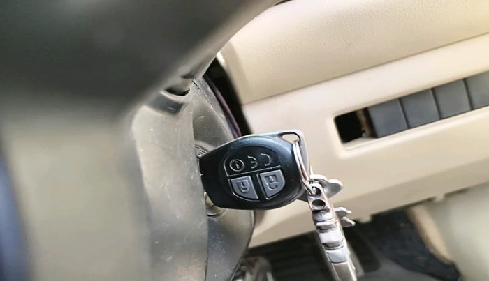 2019 Maruti Dzire VDI, Diesel, Manual, 1,17,516 km, interior