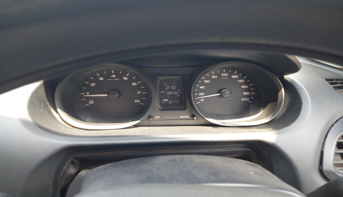 2017 Tata Tiago XM PETROL, Petrol, Manual, 66,482 km, interior