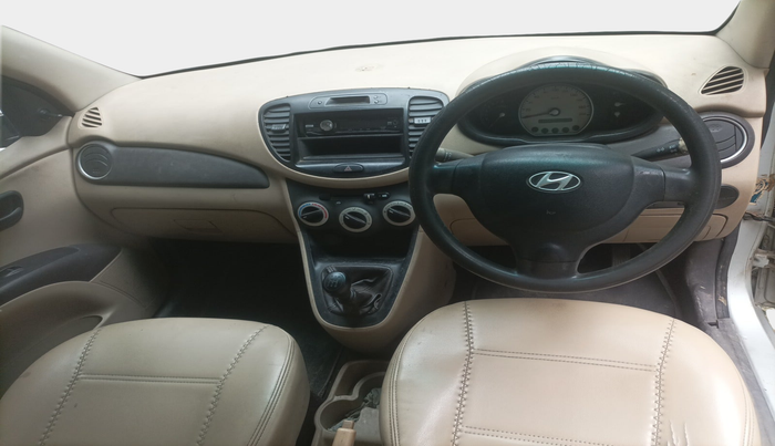 2010 Hyundai i10 MAGNA 1.2, Petrol, Manual, 95,104 km, interior