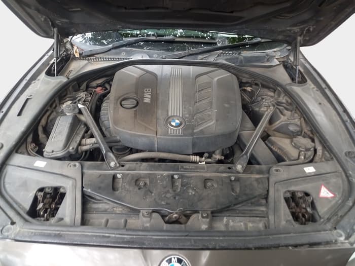 2011 BMW 5 Series 520D 2.0, Diesel, Automatic, 1,26,001 km, exterior