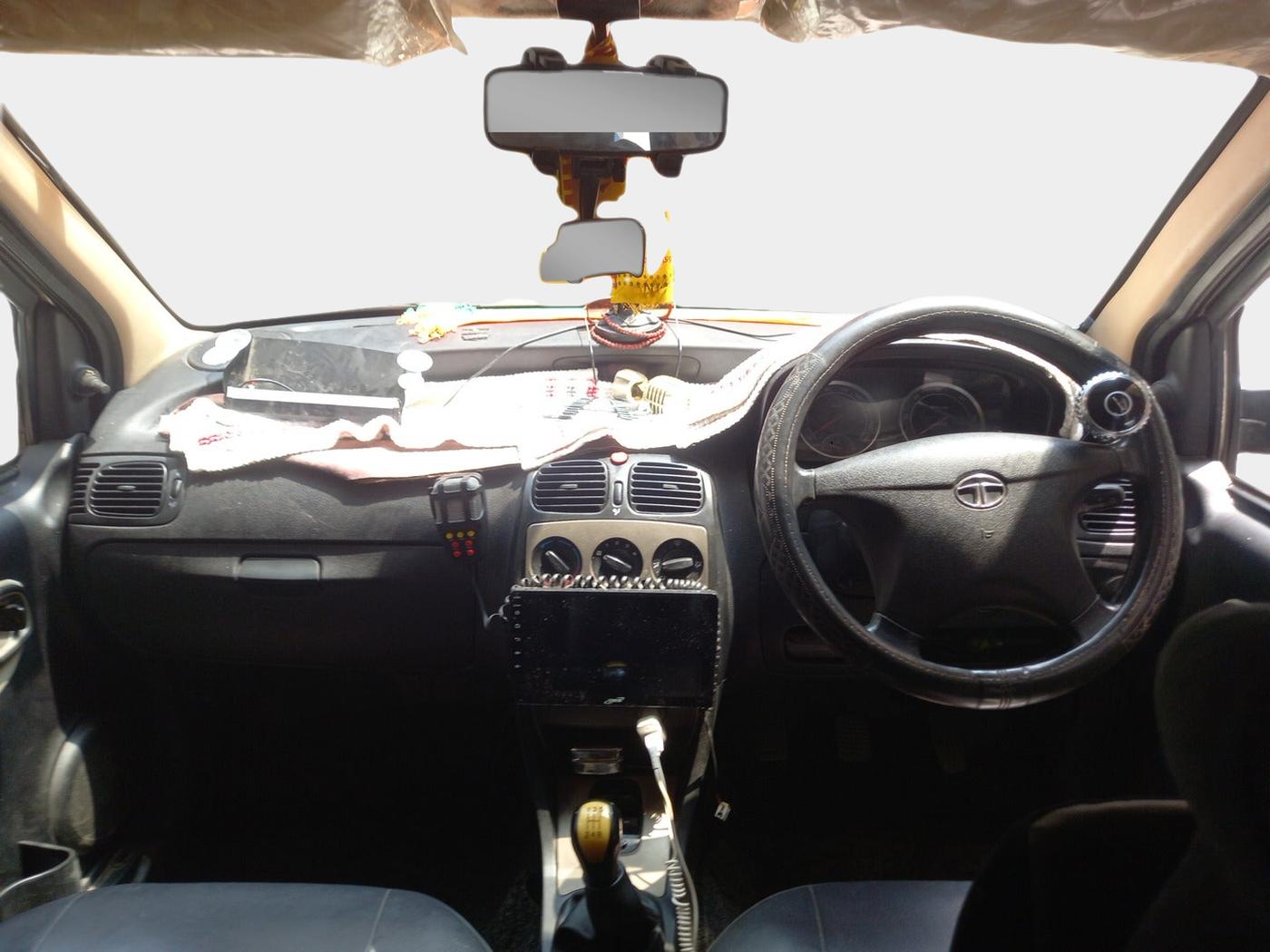 2017 Tata Indigo ECS LX CR4, Diesel, Manual, 47,900 km, interior