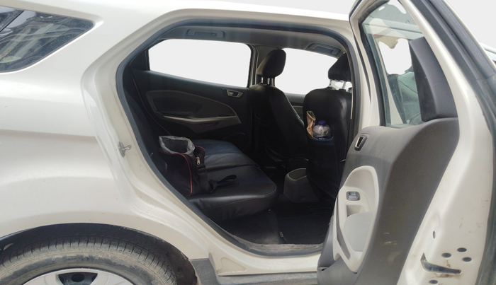 2013 Ford Ecosport TREND 1.5L DIESEL, Diesel, Manual, 1,35,258 km, interior