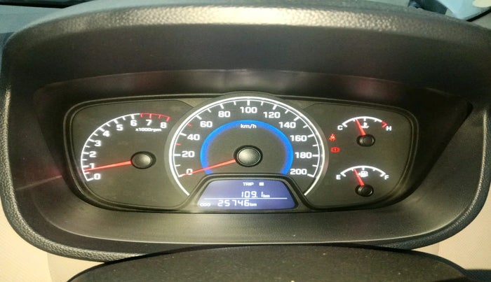 2018 Hyundai Grand i10 SPORTZ 1.2 KAPPA VTVT, Petrol, Manual, 25,746 km, interior