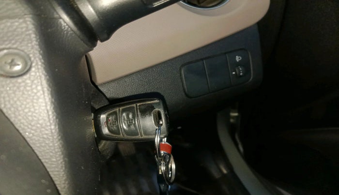 2018 Hyundai Grand i10 SPORTZ 1.2 KAPPA VTVT, Petrol, Manual, 25,746 km, interior