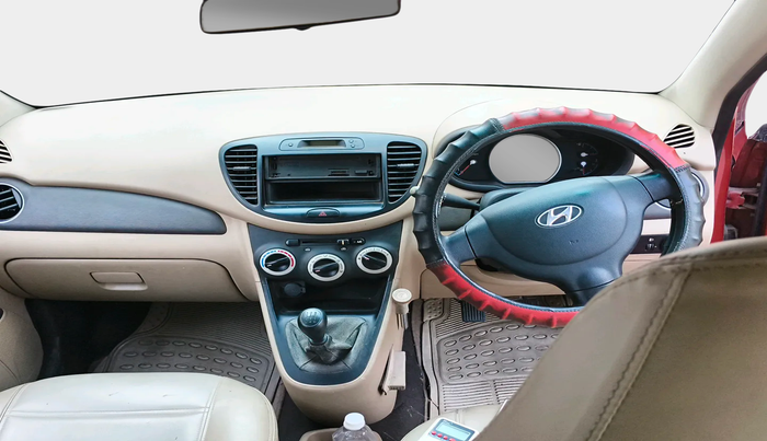 2010 Hyundai i10 MAGNA 1.2, Petrol, Manual, 40,275 km, interior