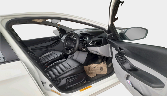 2023 Tata Tiago XT CNG, Petrol, Manual, 9,058 km, interior