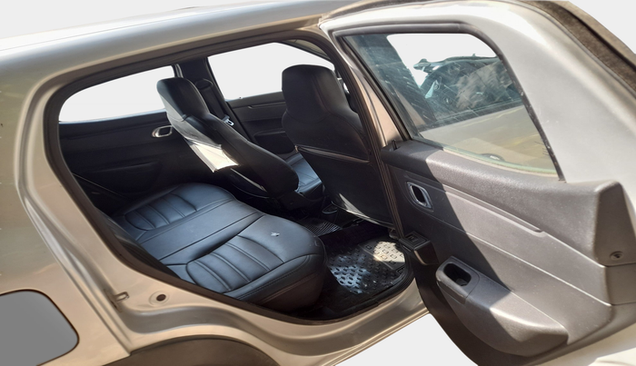 2020 Renault Kwid RXT 1.0, Petrol, Manual, 37,321 km, interior