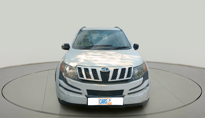 2013 Mahindra XUV500 W8, Diesel, Manual, 1,24,118 km, exterior