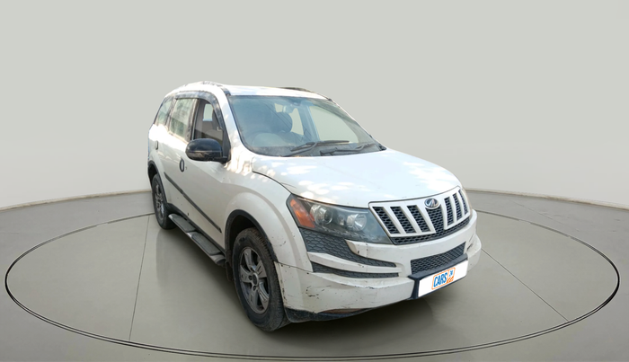 2013 Mahindra XUV500 W8, Diesel, Manual, 1,24,118 km, exterior