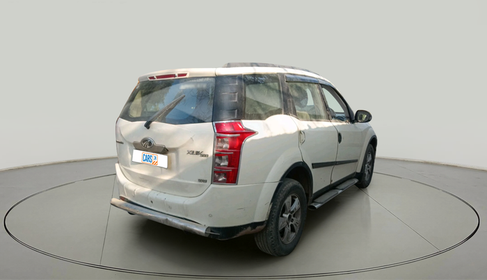 2013 Mahindra XUV500 W8, Diesel, Manual, 1,24,118 km, exterior