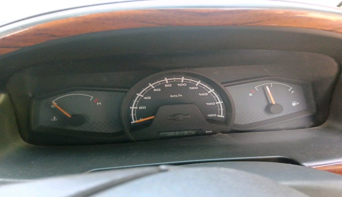 2015 Chevrolet Tavera LS B2 10 STR, Diesel, Manual, 1,10,129 km, interior