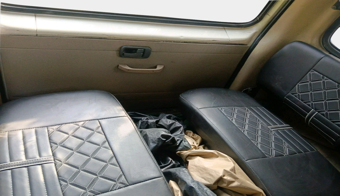 2015 Chevrolet Tavera LS B2 10 STR, Diesel, Manual, 1,10,129 km, interior