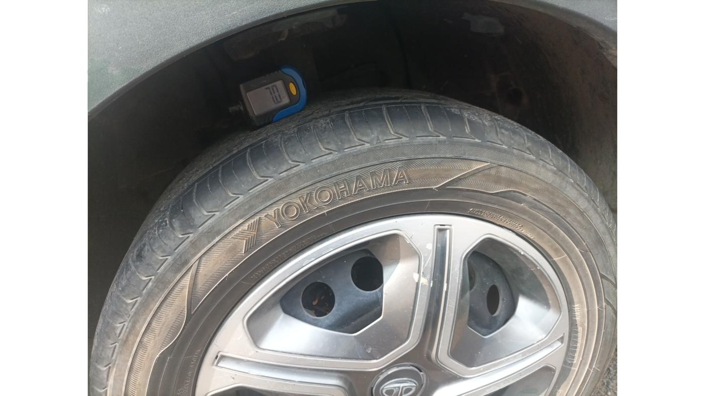 2018 Tata NEXON XZ PETROL, Petrol, Manual, 60,032 km, tyre