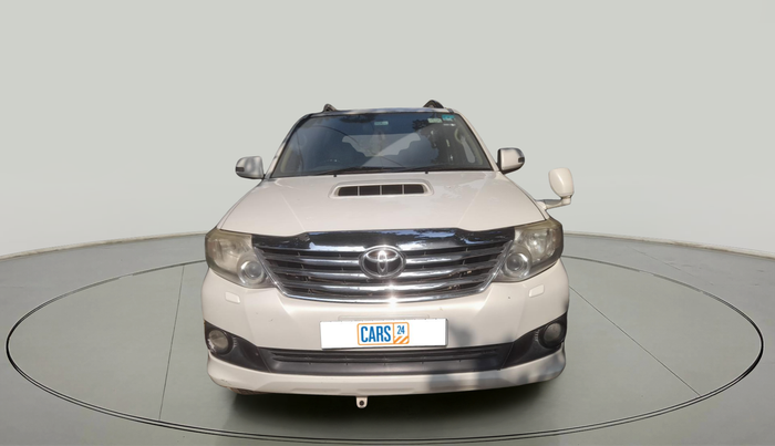 2013 Toyota Fortuner 3.0 4X4 MT, Diesel, Manual, 1,30,881 km, exterior