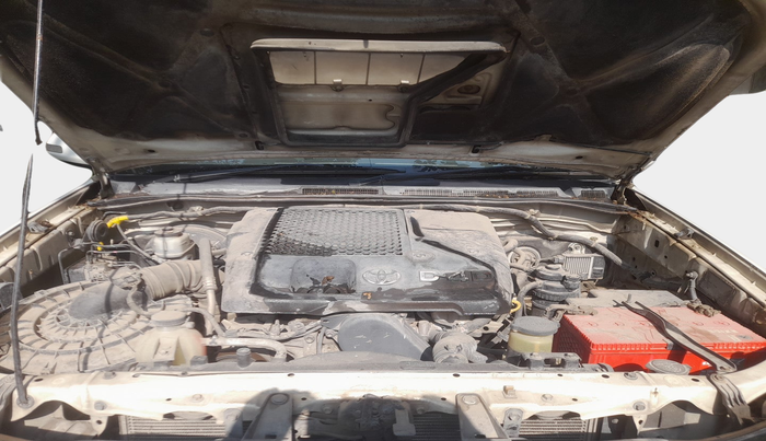 2013 Toyota Fortuner 3.0 4X4 MT, Diesel, Manual, 1,30,881 km, exterior