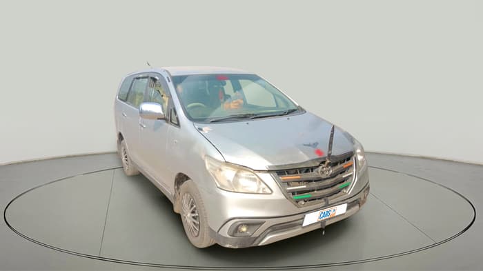 2012 Toyota Innova 2.5 G 8 STR, Diesel, Manual, 1,82,440 km, exterior