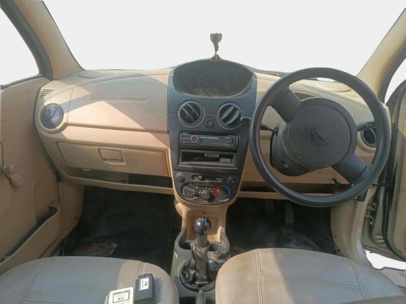 2010 Chevrolet Spark E 1.0, Petrol, Manual, 39,713 km, interior