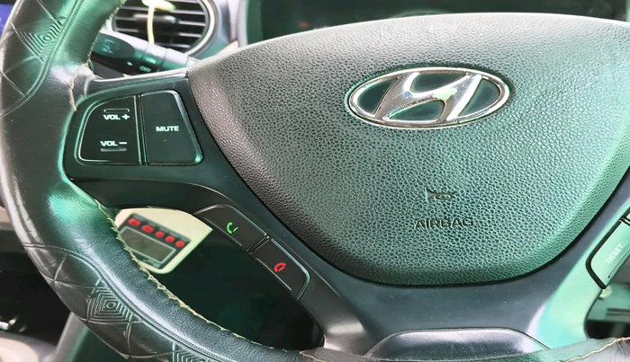 2014 Hyundai Grand i10 SPORTZ 1.1 CRDI, Diesel, Manual, 61,030 km, interior