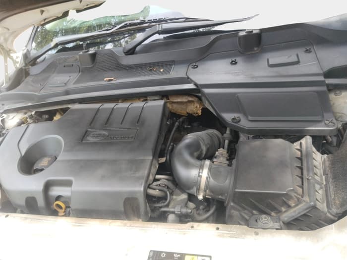 2018 Landrover DISCOVERY SPORT HSE, Diesel, Automatic, 1,00,318 km, exterior
