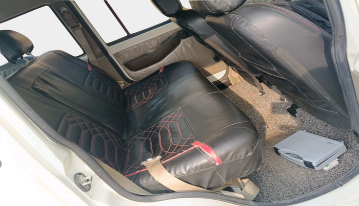 2023 Mahindra Bolero B6, Diesel, Manual, 39,808 km, interior