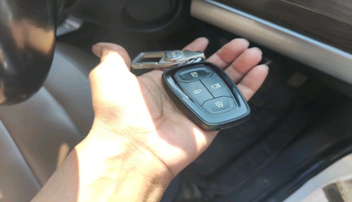 2020 Tata Harrier XZ PLUS 2.0L, Diesel, Manual, 73,794 km, interior