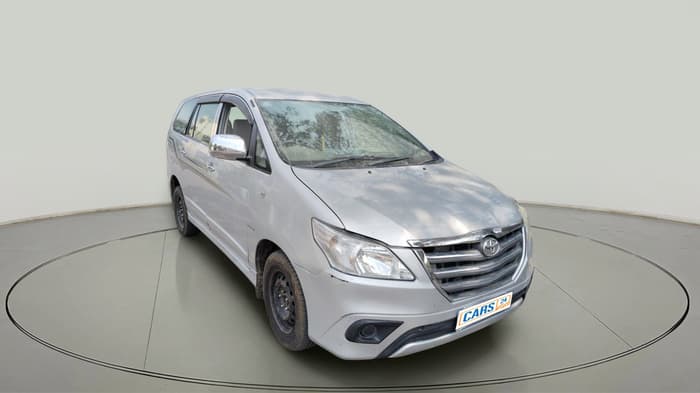 2014 Toyota Innova 2.5 GX 8 STR, Diesel, Manual, 1,88,053 km, exterior