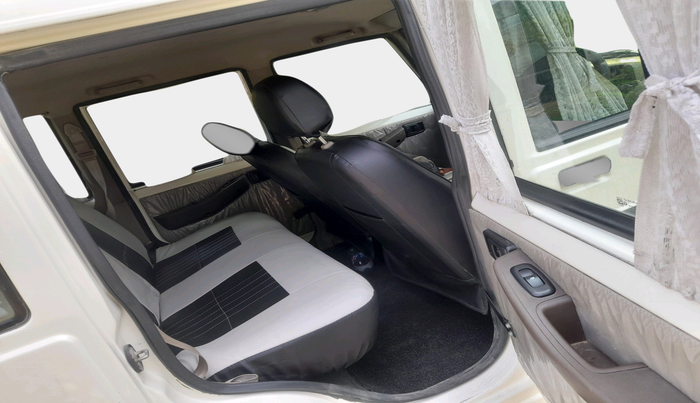 2022 Mahindra Bolero B6, Diesel, Manual, 1,15,976 km, interior