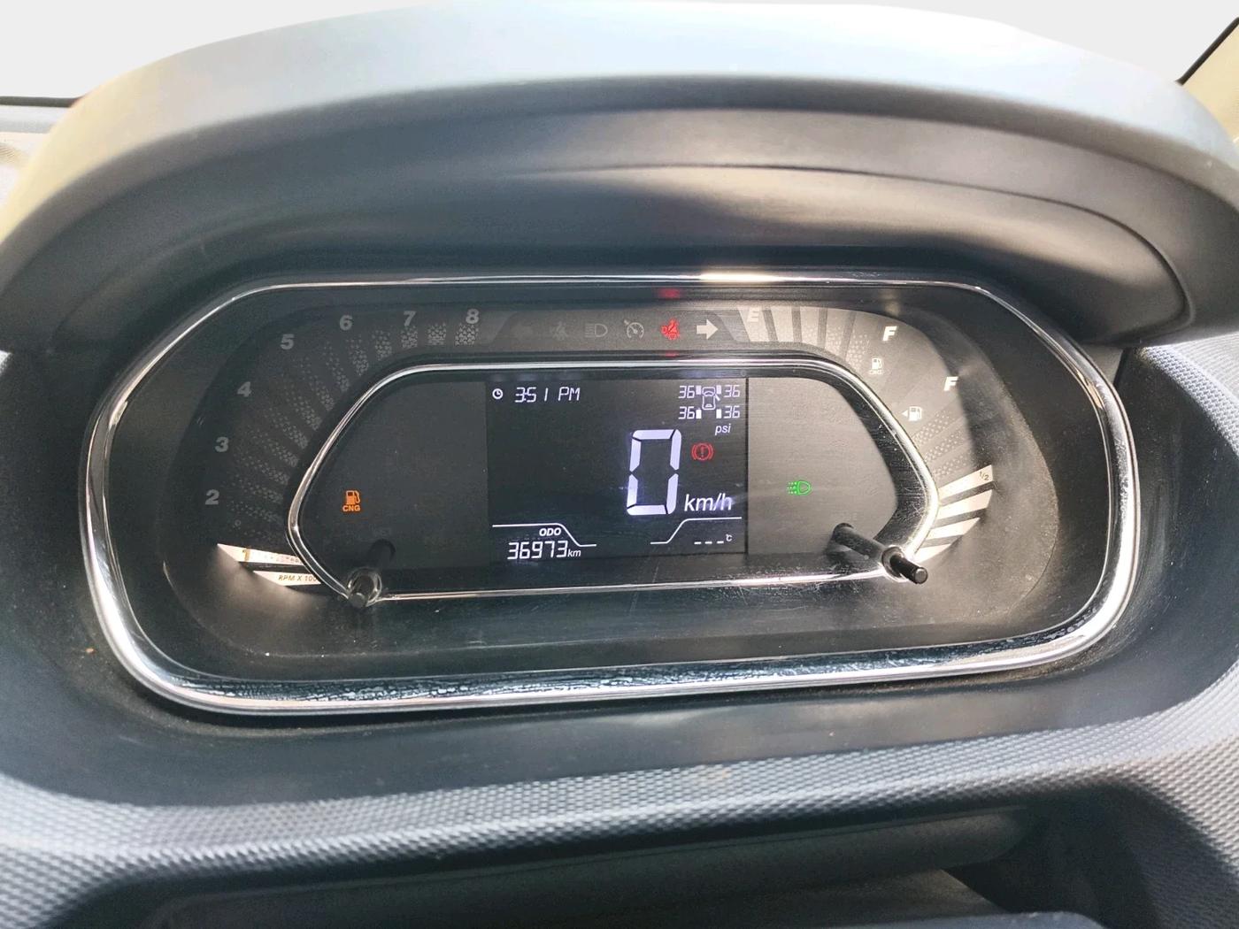 2023 Tata TIGOR XZ PLUS CNG LEATHERETTE PACK, CNG, Manual, 36,973 km, interior