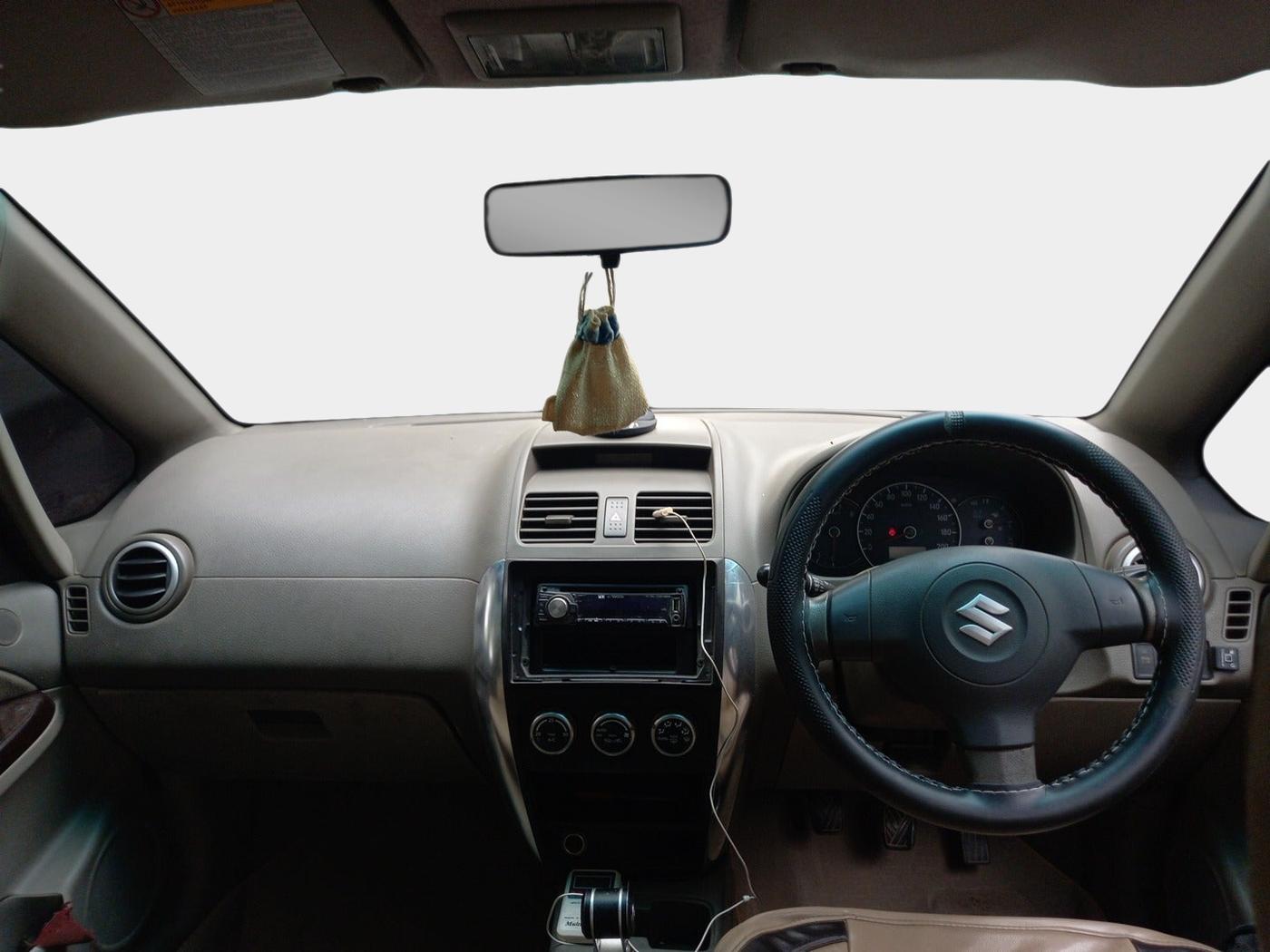 2010 Maruti SX4 ZXI, Petrol, Manual, 96,027 km, interior