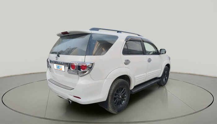 2015 Toyota Fortuner 3.0 4X4 AT, Diesel, Automatic, 1,02,777 km, exterior