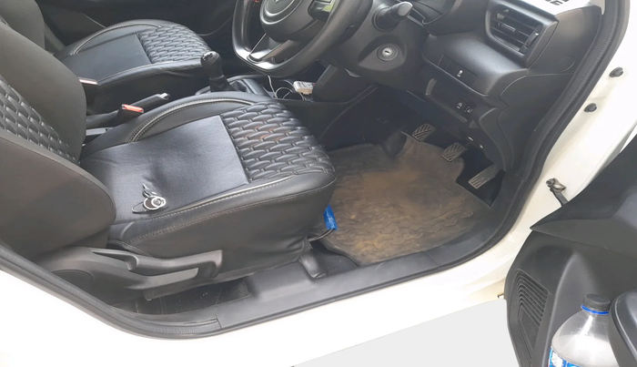 2025 Maruti Swift VXi, Petrol, Manual, 3,401 km, interior