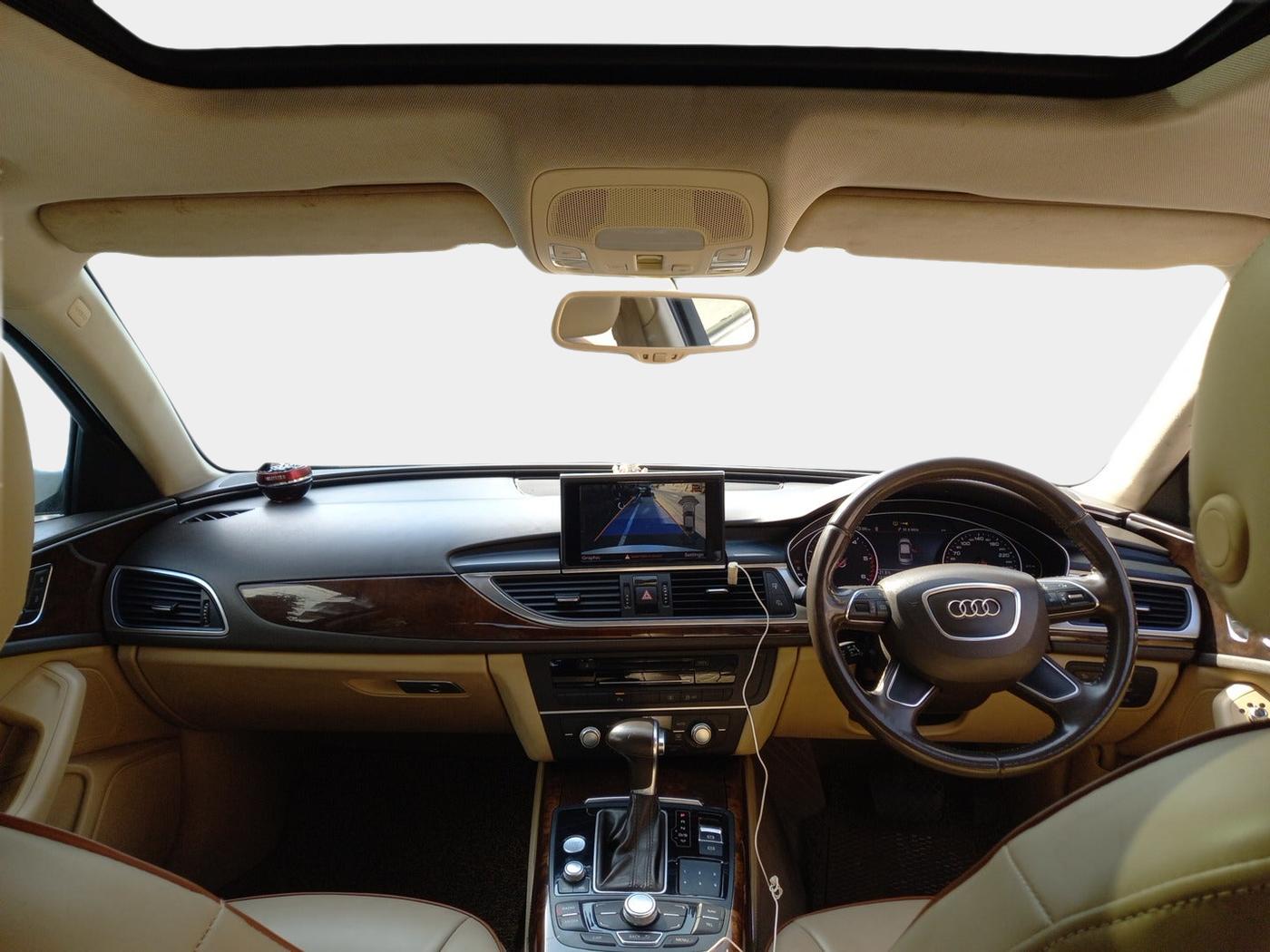 2015 Audi A6 35 TDI TECHNOLOGY, Diesel, Manual, 85,309 km, interior