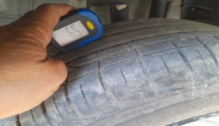 2023 Tata NEXON PURE 1.2 PETROL, Petrol, Manual, 10,154 km, tyre