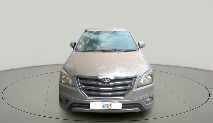 2014 Toyota Innova 2.5 VX 7 STR, Diesel, Manual, 91,707 km, exterior