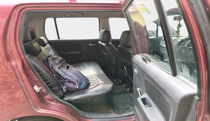 2011 Maruti Wagon R 1.0 LXI CNG, Petrol, Manual, 1,38,274 km, interior