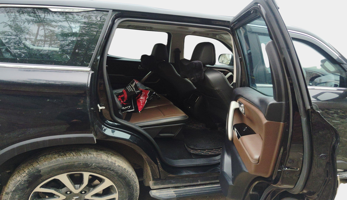 2023 Mahindra SCORPIO-N Z8 DIESEL AT 2WD 7 STR, Diesel, Automatic, 22,909 km, interior