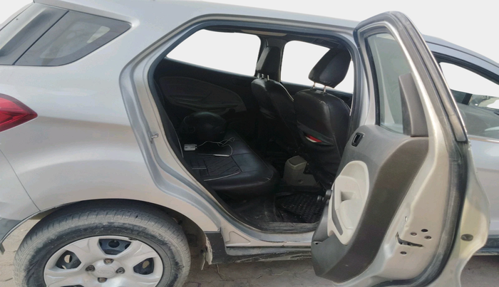 2013 Ford Ecosport AMBIENTE 1.5L DIESEL, Diesel, Manual, 1,50,074 km, interior