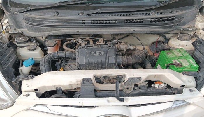 2017 Hyundai Eon ERA +, Petrol, Manual, 28,863 km, exterior