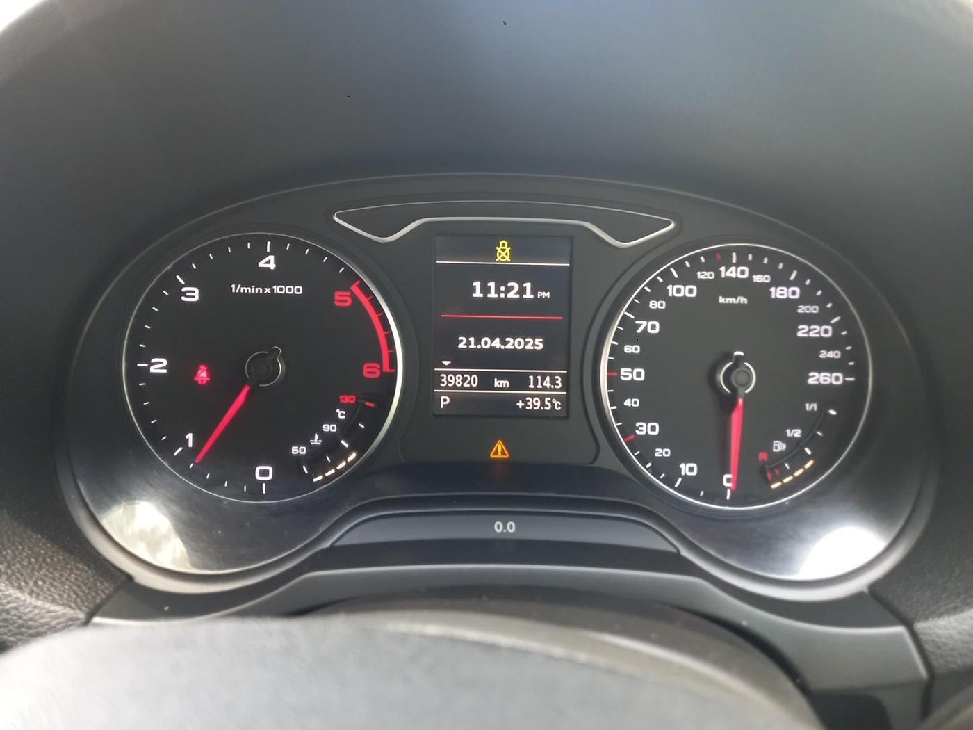 2015 Audi A3 35 TDI PREMIUM PLUS, Diesel, Automatic, 39,820 km, interior