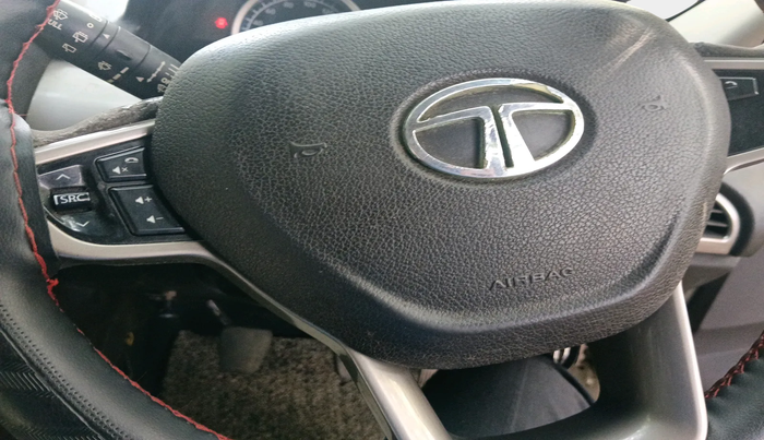 2018 Tata Safari Storme 2.2 VX 4X2, Diesel, Manual, 83,341 km, interior